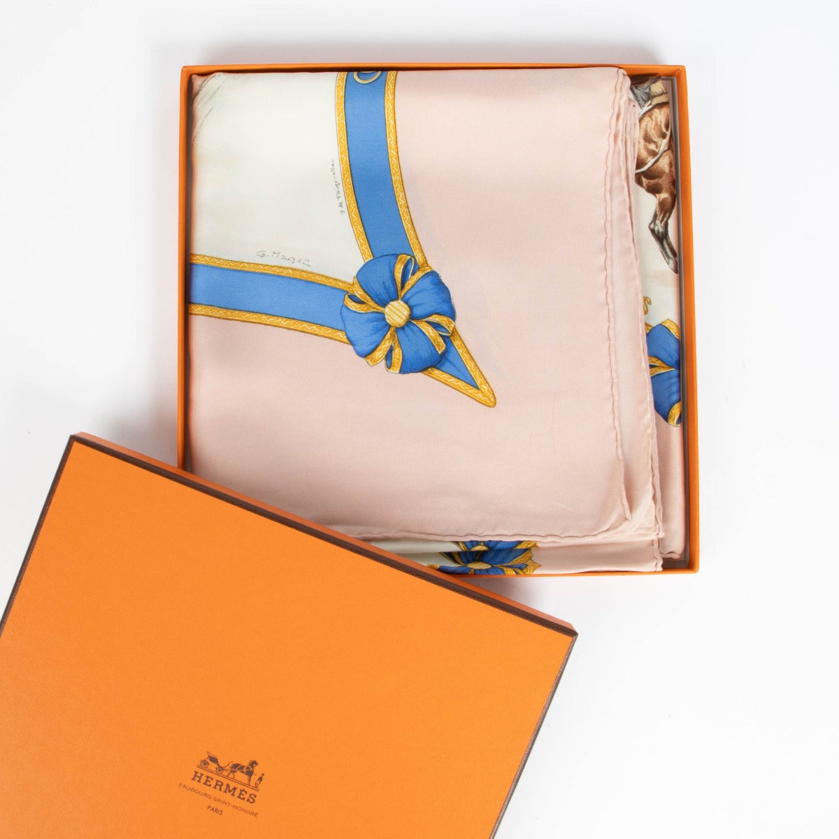 Authentic pre-loved Hermès Pink Ecole Francaise Equitation 90 Scarf on Labellov.com