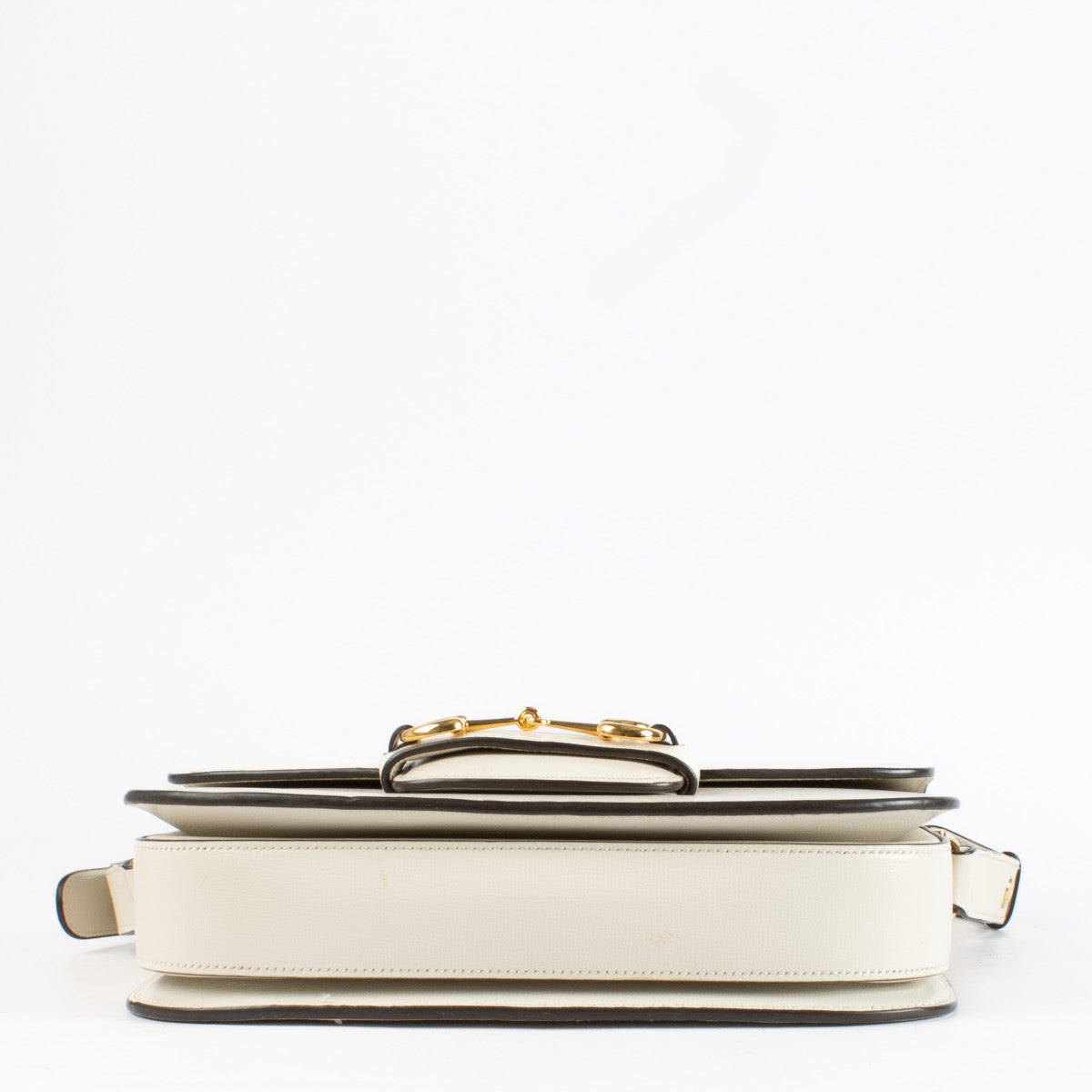 shop 100% authentic second hand Gucci White Horsebit 1955 Medium Bag on Labellov.com