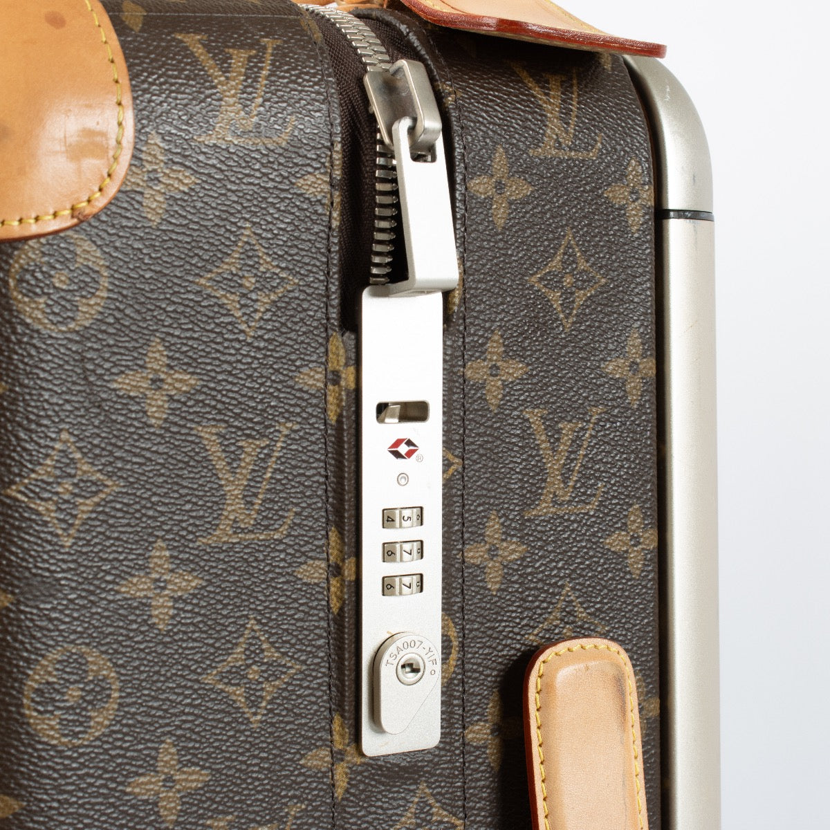 Authentic Preloved Louis Vuitton Monogram Travel Bag on Labellov.com