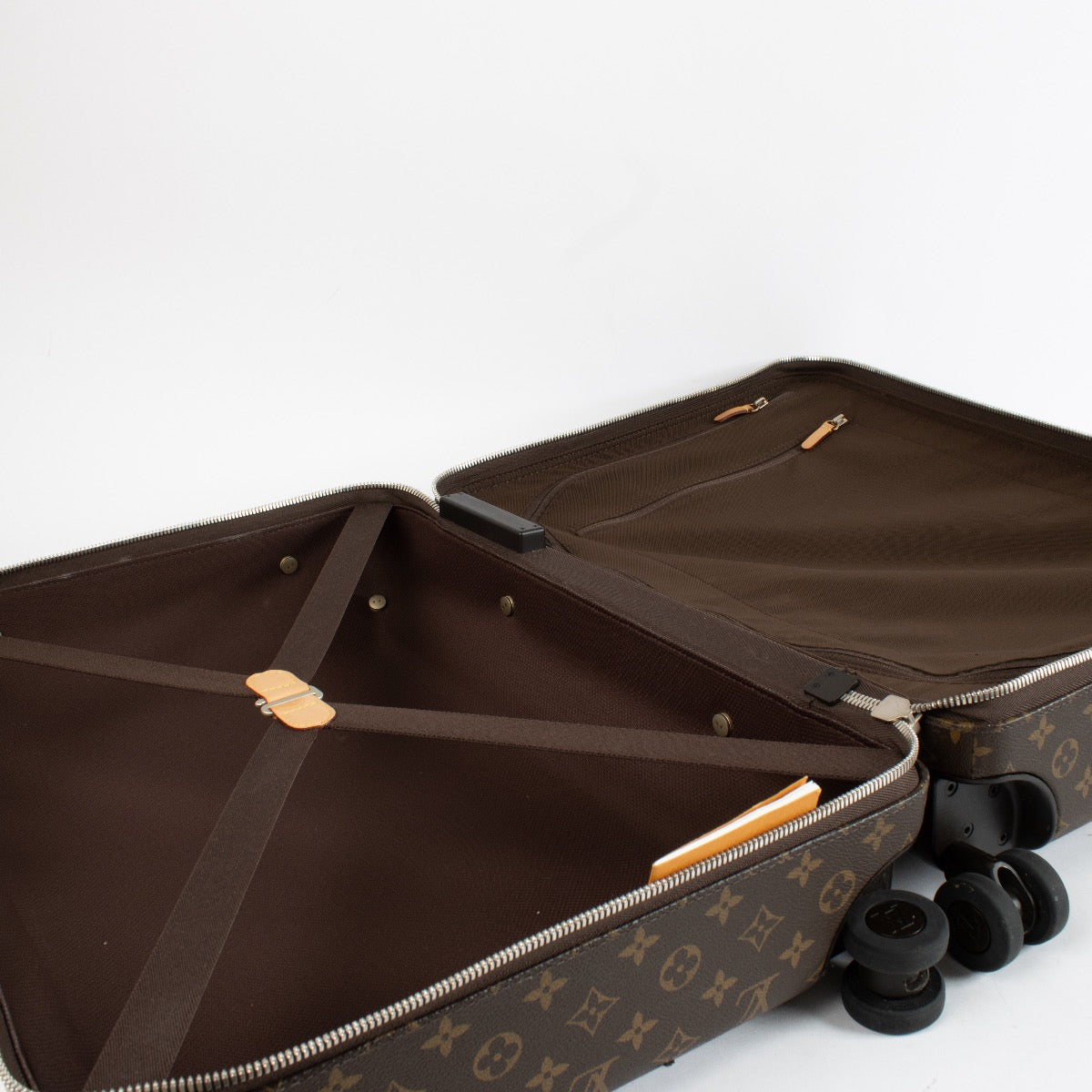 Authentic Preloved Louis Vuitton Monogram Travel Bag on Labellov.com