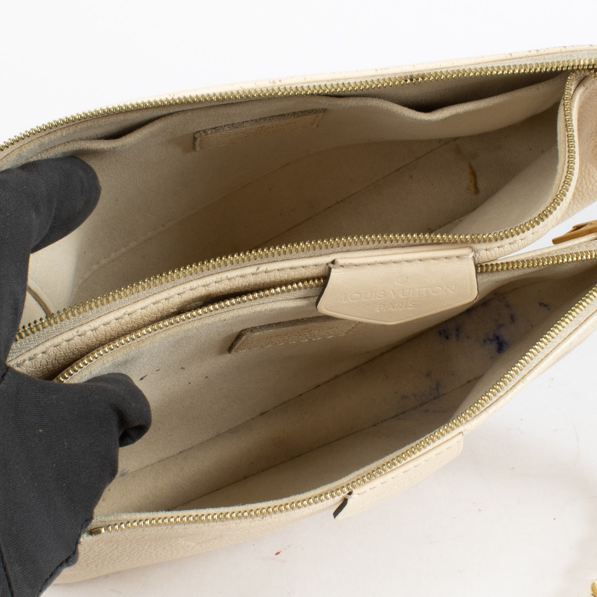 Louis Vuitton White Monogram Duo Pochette in cream leather with chain strap at Labellov.com