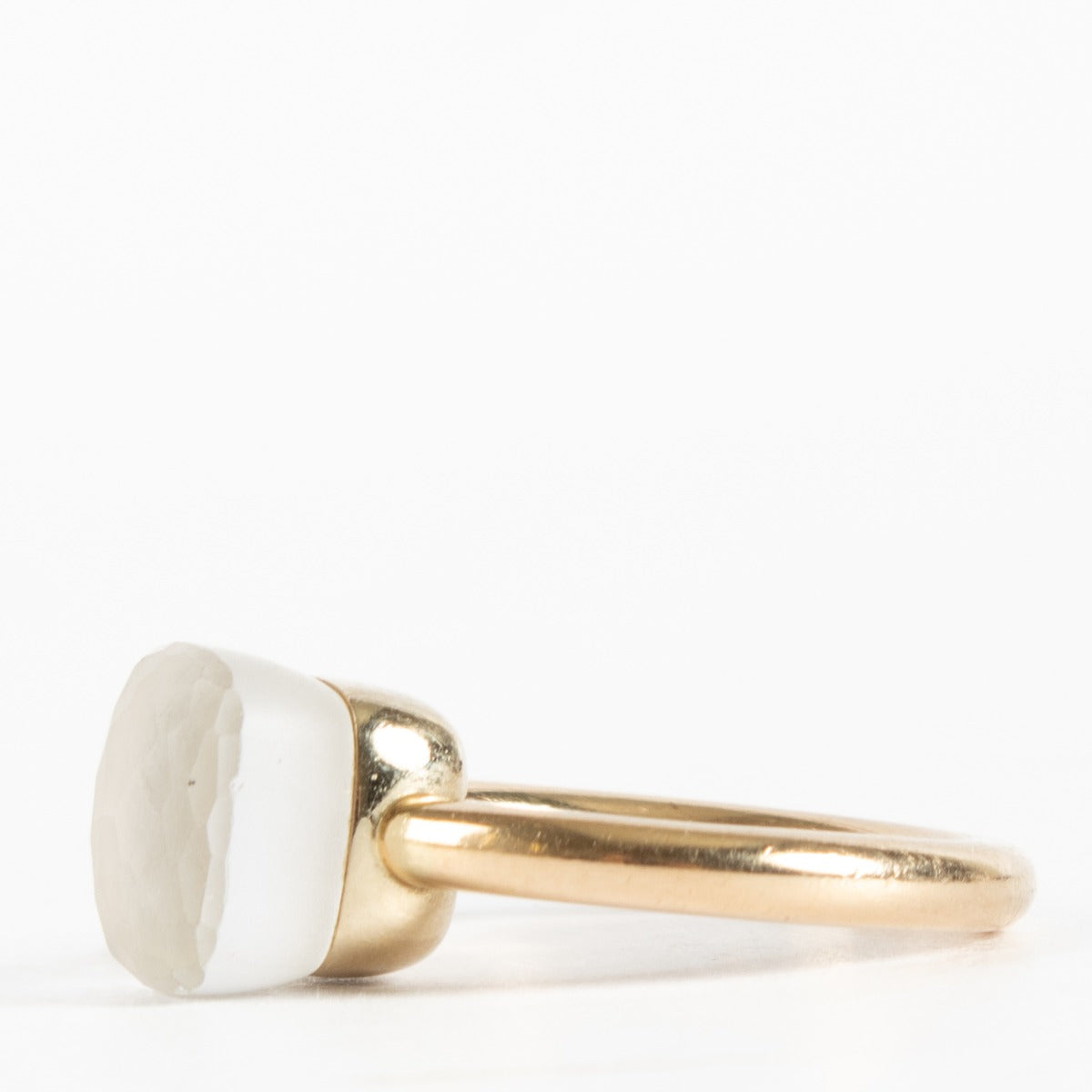 Authentic second-hand Pomellato White Ring - Size 56 on labellov.com