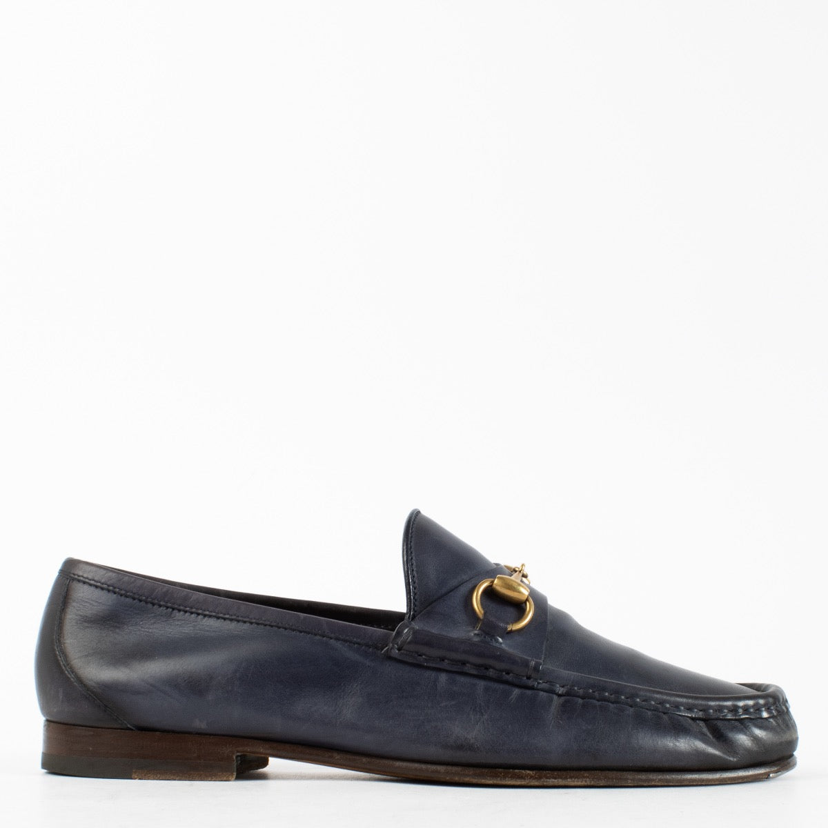 Authentic Second Hand Gucci Blue Loafers on Labellov.com