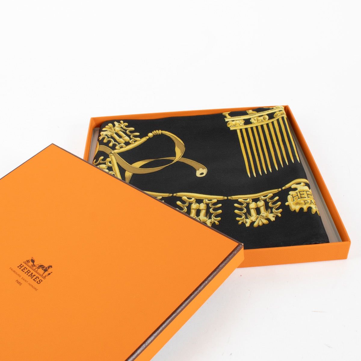 Authentic Second Hand Hermès Black Les Cavaliers D’Or Scarf on Labellov.com