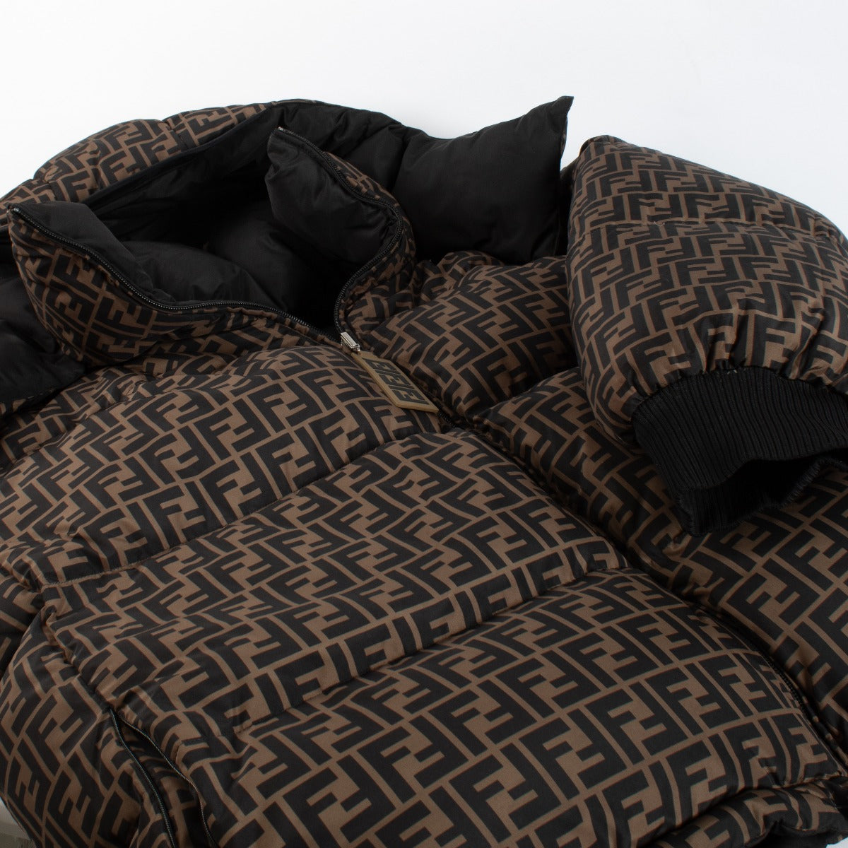 Authentic second-hand Fendi FF Reversible Down Jacket - Size L on labellov.com