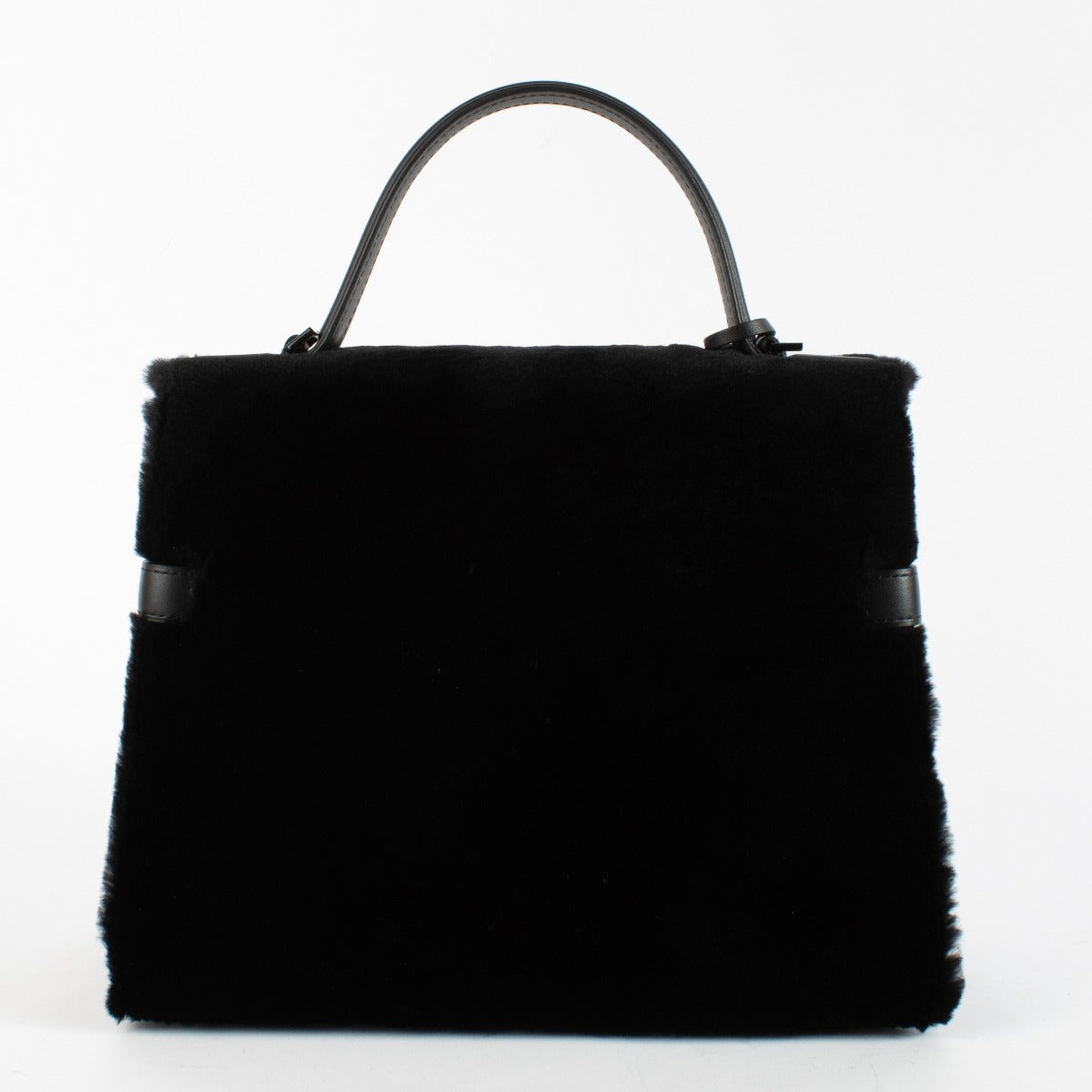 Authentic pre-loved Delvaux Black Fur Tempête MM on Labellov.com