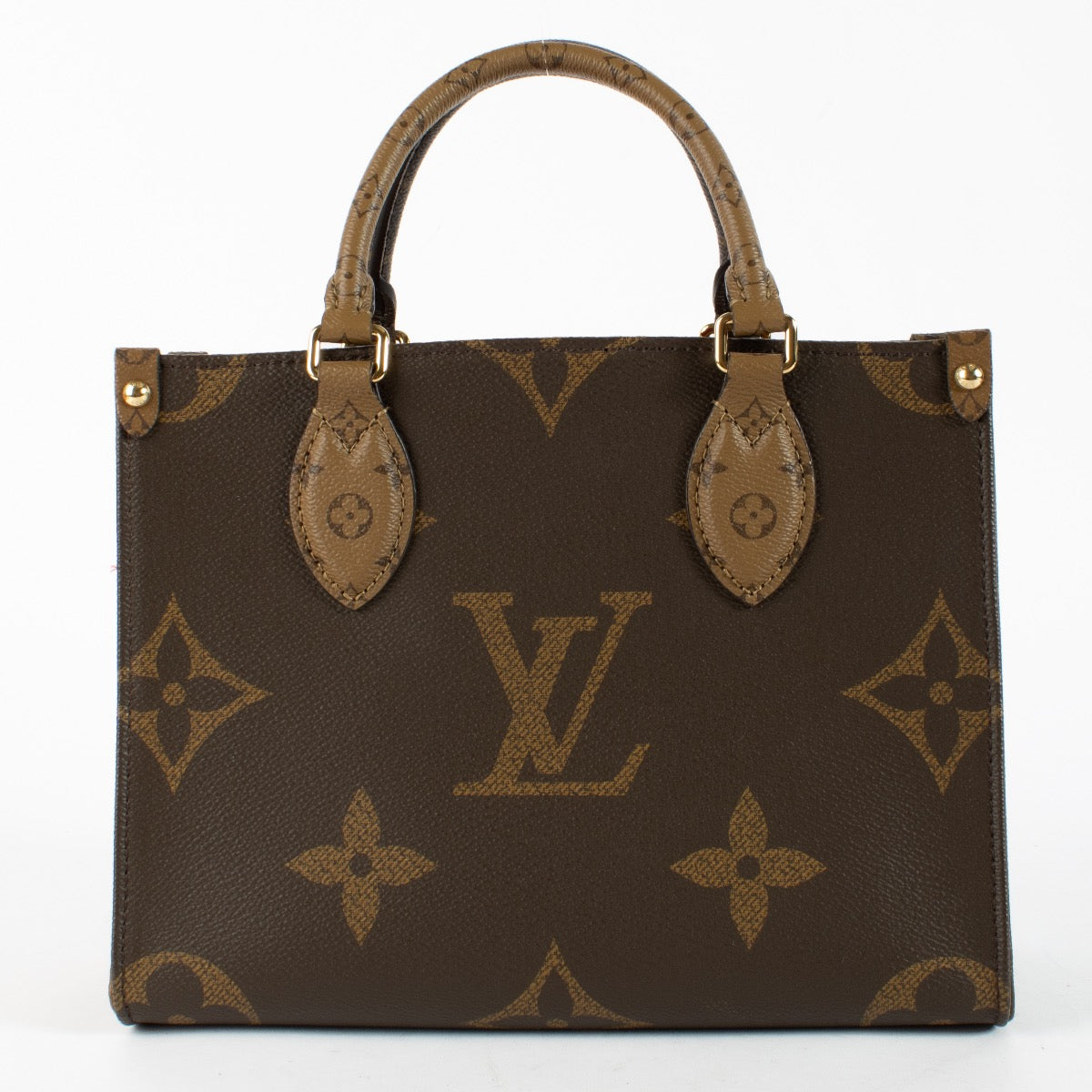 Authentic Second Hand Louis Vuitton Monogram OnTheGo PM on Labellov.com