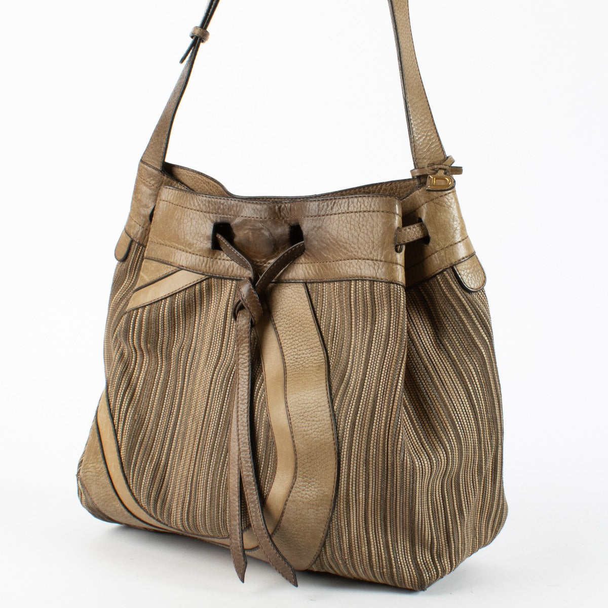 Authentic preloved Delvaux Beige Desert Shoulder Bag on Labellov.com