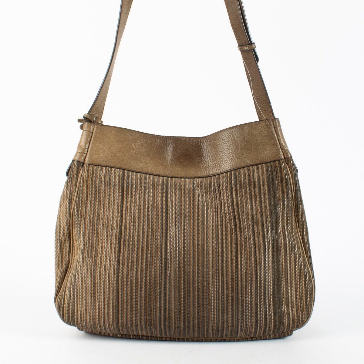 Authentic preloved Delvaux Beige Desert Shoulder Bag on Labellov.com