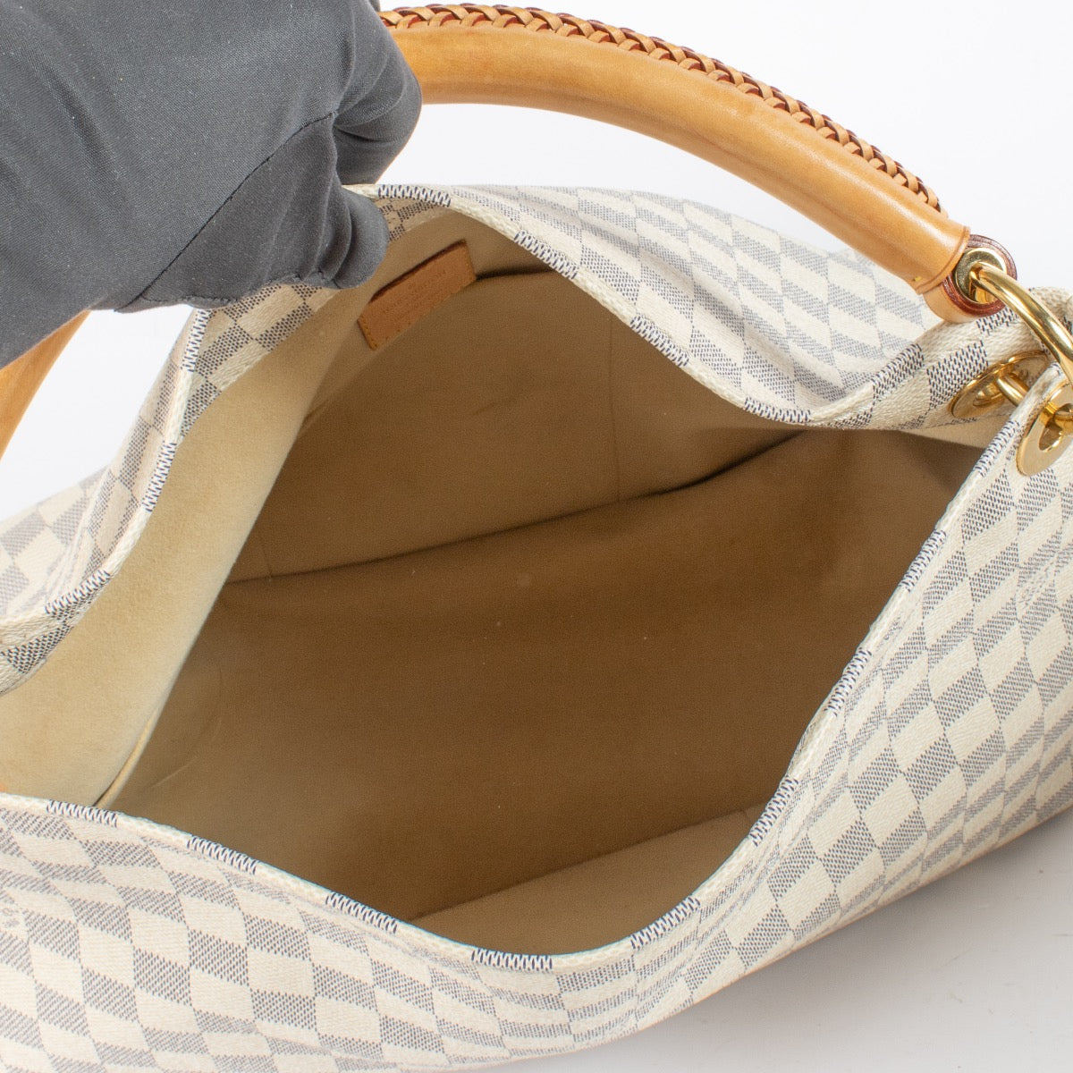 Authentic pre-loved Louis Vuitton Damier Azur Artsy MM on Labellov.com