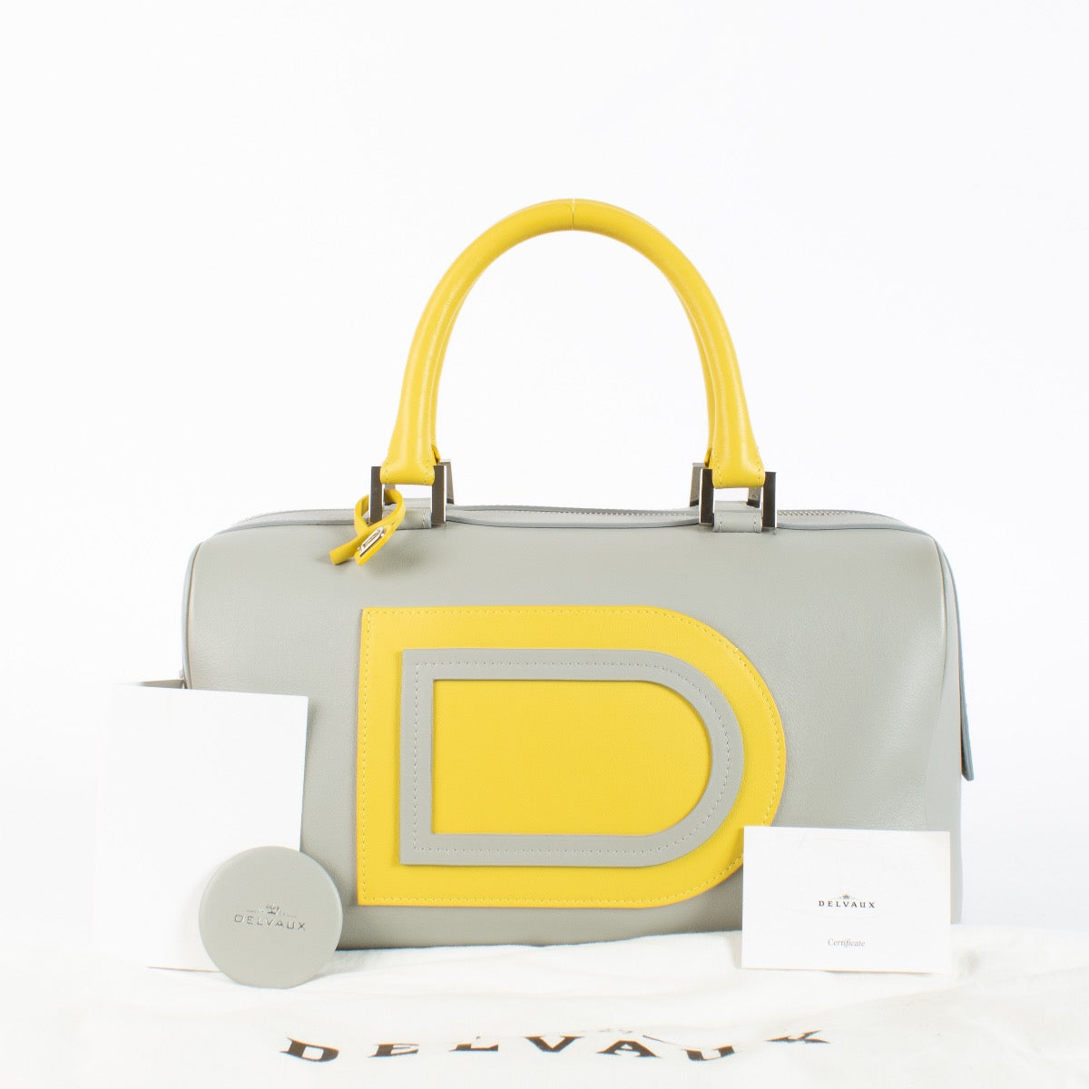 Authentic Second Hand Delvaux Bicolore Allure Louise Boston Bag in very good condition on Labellov.com