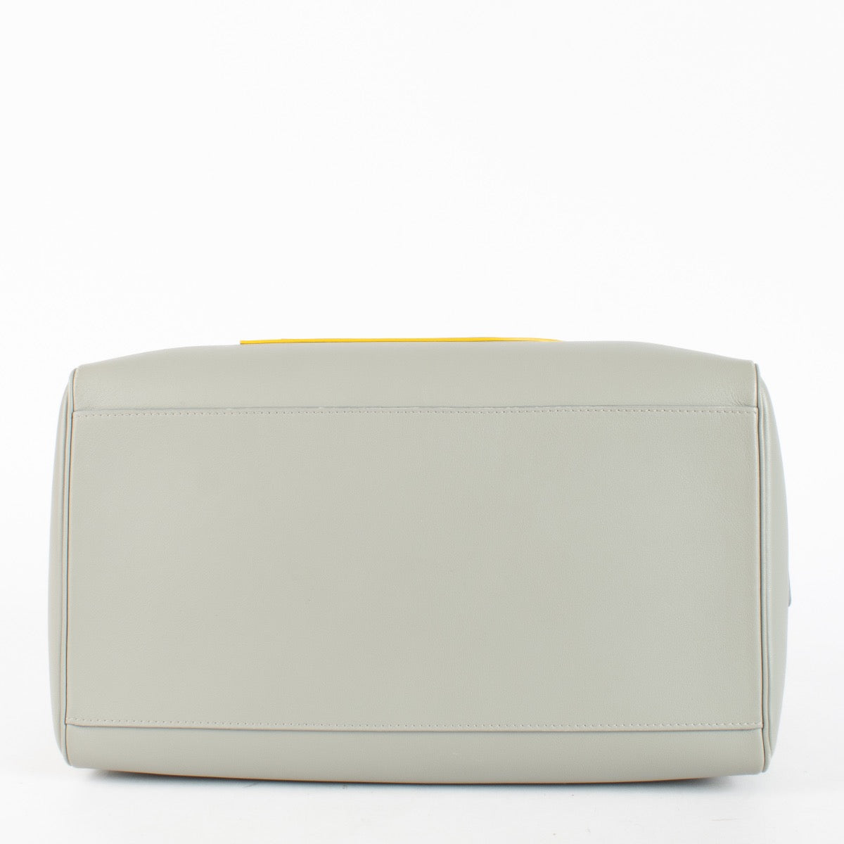 Authentic Second Hand Delvaux Bicolore Allure Louise Boston Bag in very good condition on Labellov.com