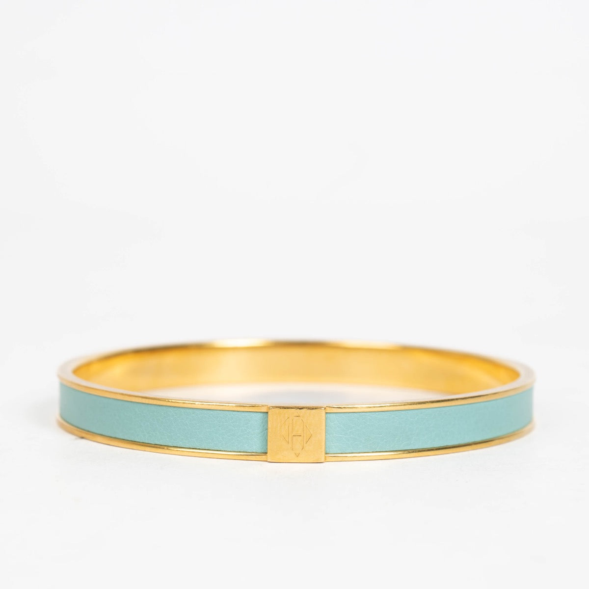 Shop the authentic pre-loved Hermès Bleu Atol Bracelet on Labellov.com