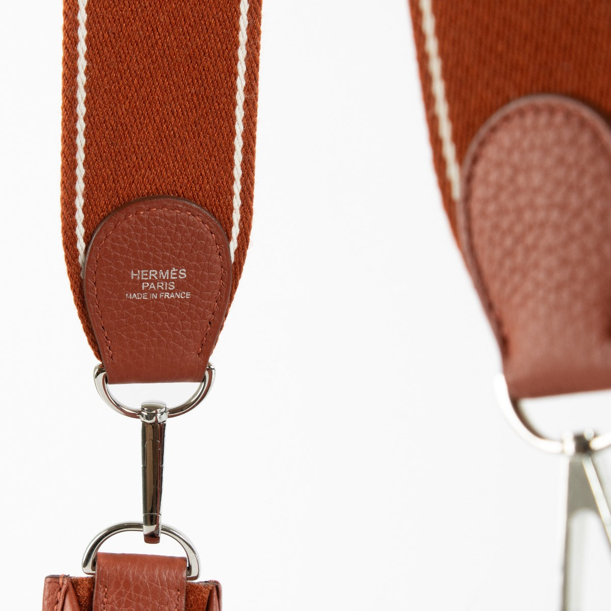 Authentic second-hand Hermes Brick Evelyne 29 Crossbody on labellov.com