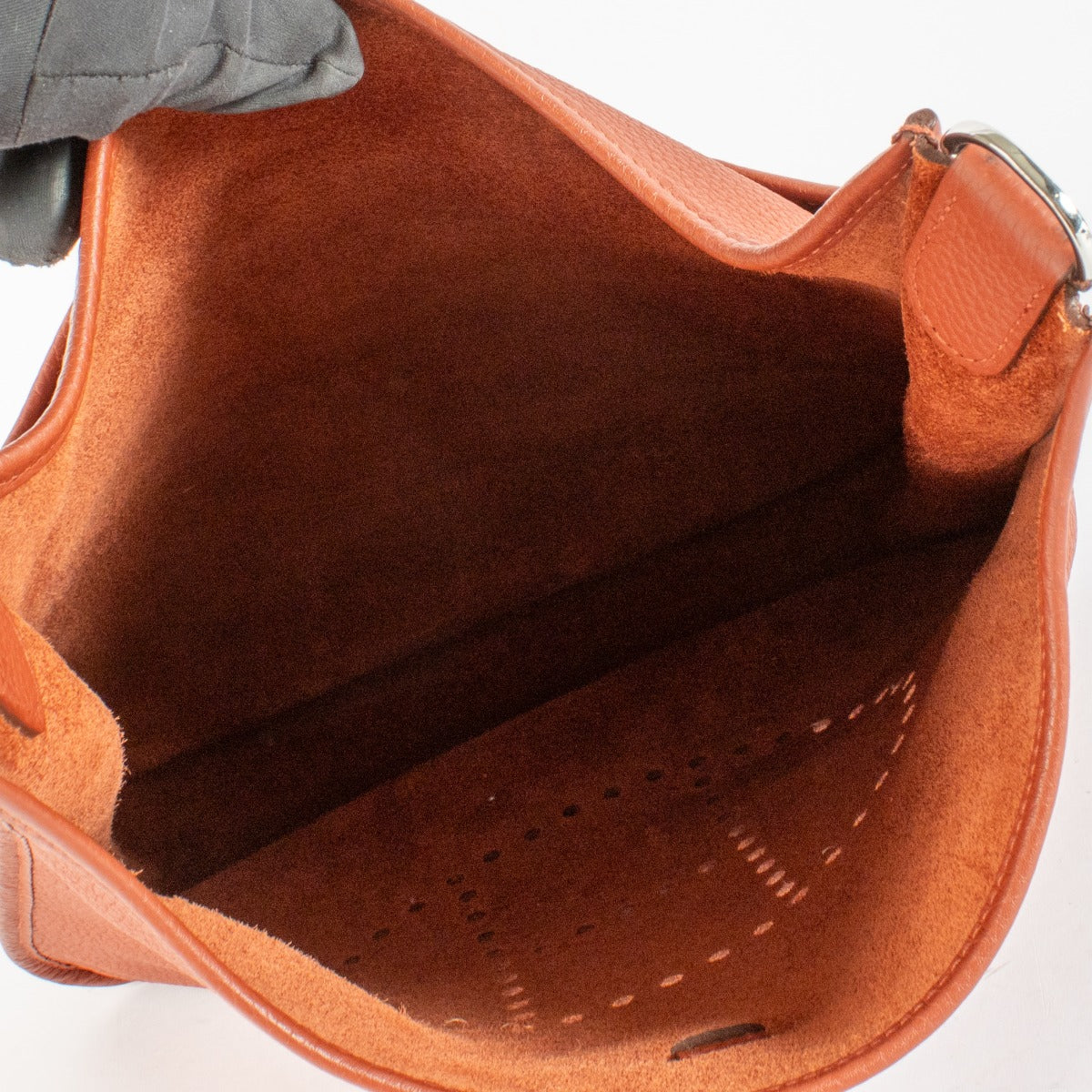 Authentic second-hand Hermes Brick Evelyne 29 Crossbody on labellov.com