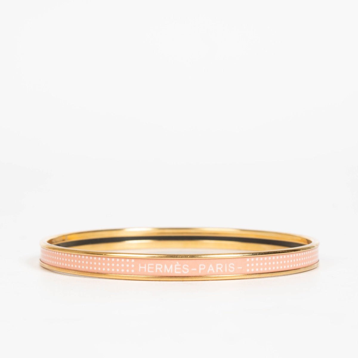 Shop the authentic pre-loved Hermès Gold Uni Bracelet - Size S on Labellov.com