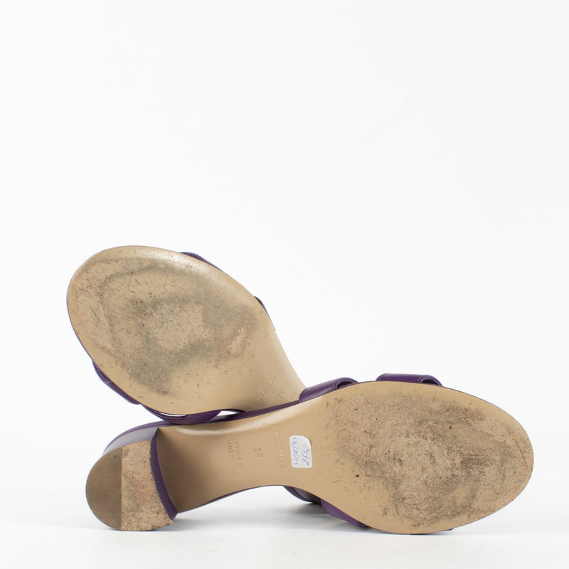 Purple Hermès leather sandals with front edge wear and minor sole wear at Labellov.com