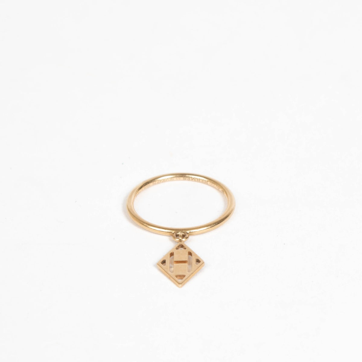Authentic pre-loved Hermès Rose Gold Gambade Ring - Size 53 on Labellov.com