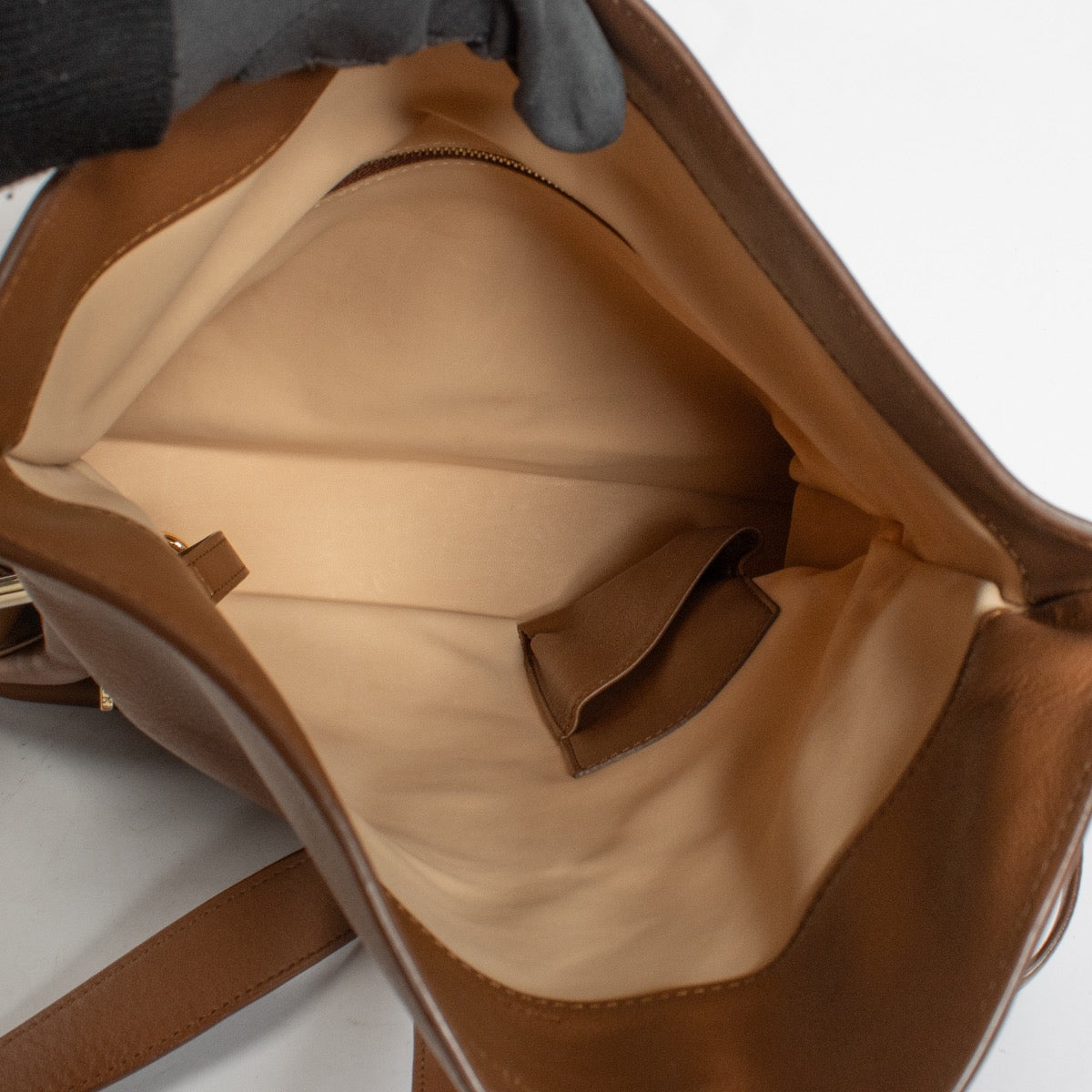 Authentic Preloved Delvaux Wood Polo Givry Crossbody Bag on Labellov.com