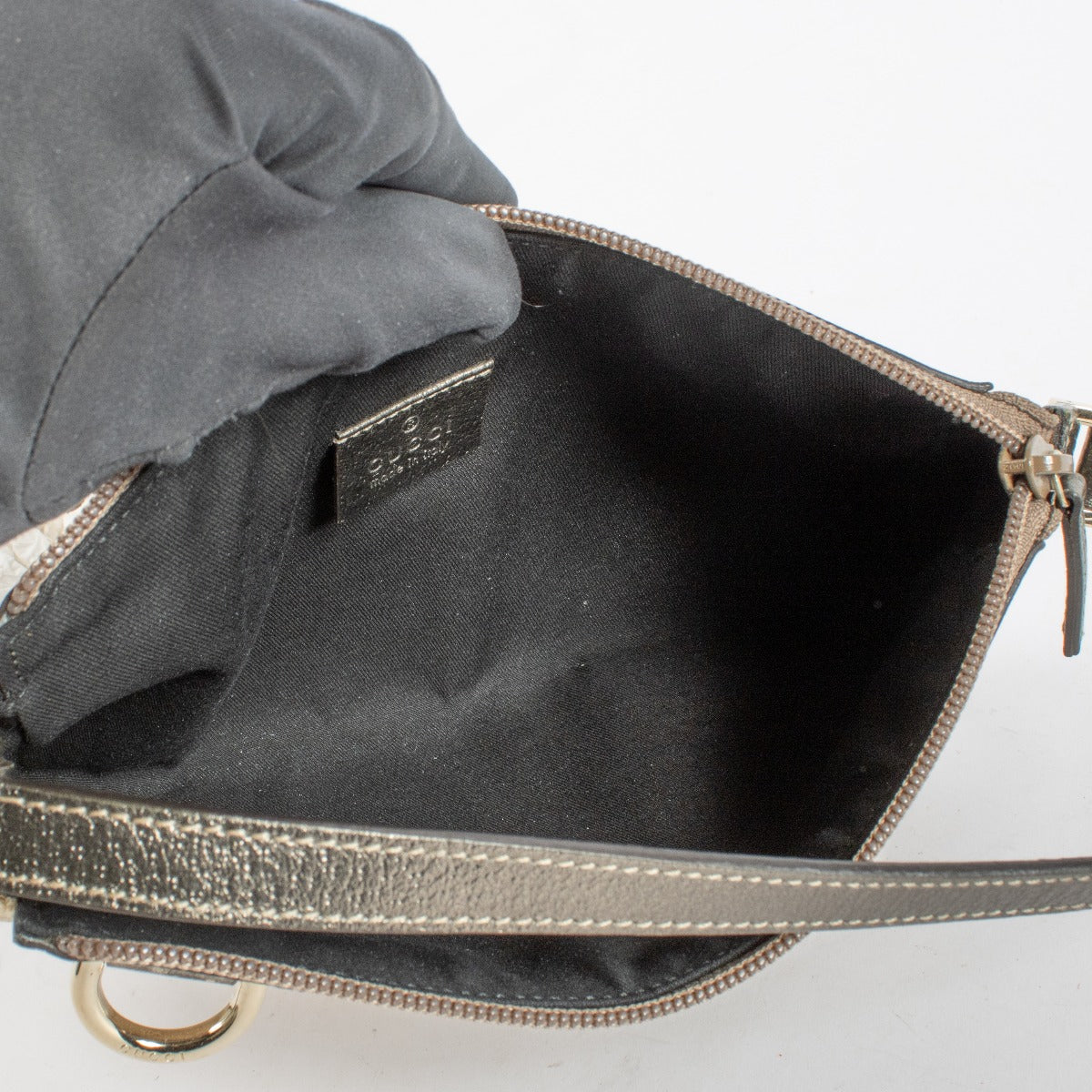 Authentic pre-loved Gucci Beige GG Canvas Mini Bag on Labellov.com