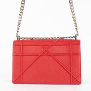 Authentic Second Hand Christian Dior Red Medium Diorama Bag on Labellov.com