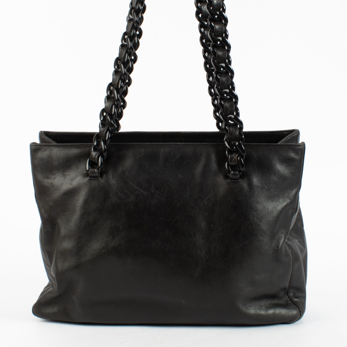 Authentic Second Hand Prada Black Chained Shoulder Bag on Labellov.com