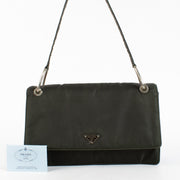 Authentic Second Hand Prada Green Tessuto Nylon Shoulder Bag on Labellov.com