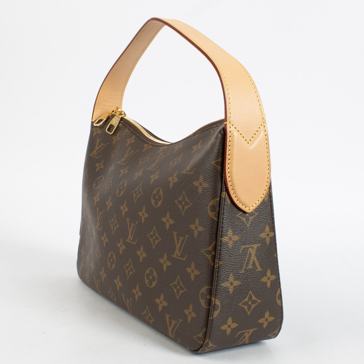 Shop the authentic Louis Vuitton Monogram Slouchy PM Bag second hand on Labellov.com.