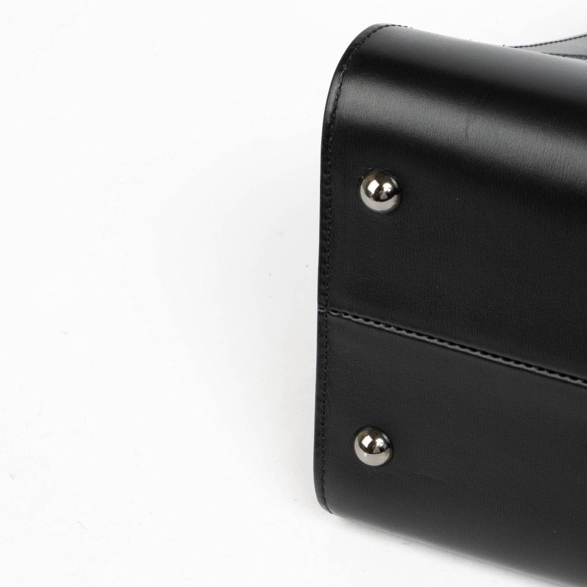 Authentic pre-loved Delvaux Black Box Calf Brillant L'Humour MM Bag on Labellov.com