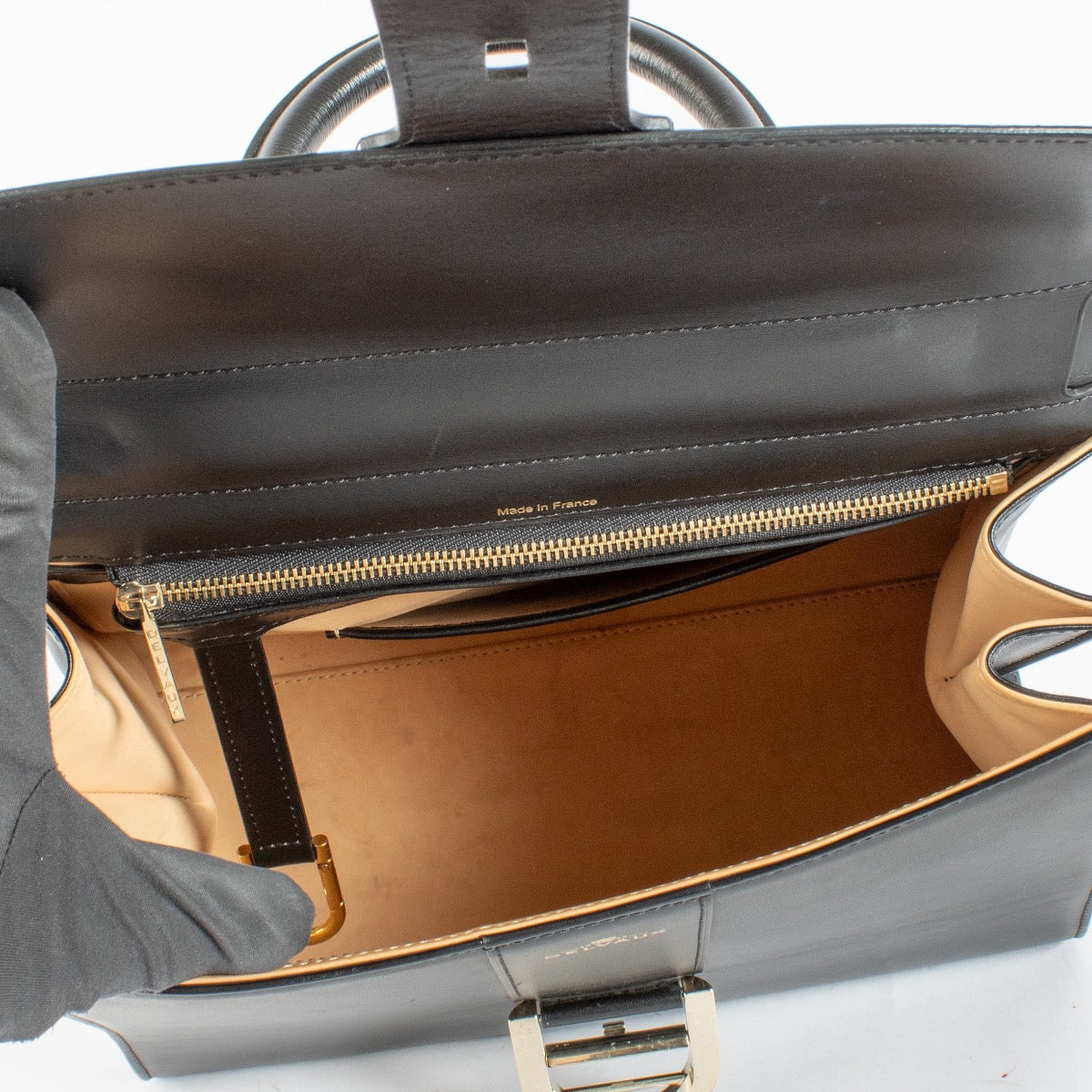 Authentic Preloved Delvaux Black Box Calf Brillant on Labellov.com