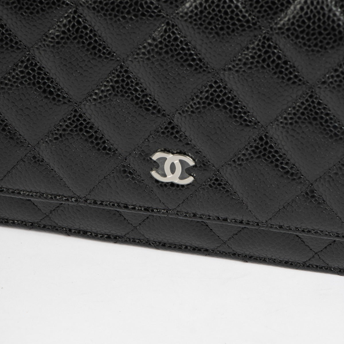 Authentic Chanel Black Caviar SHW Wallet on Chain on Labellov.com