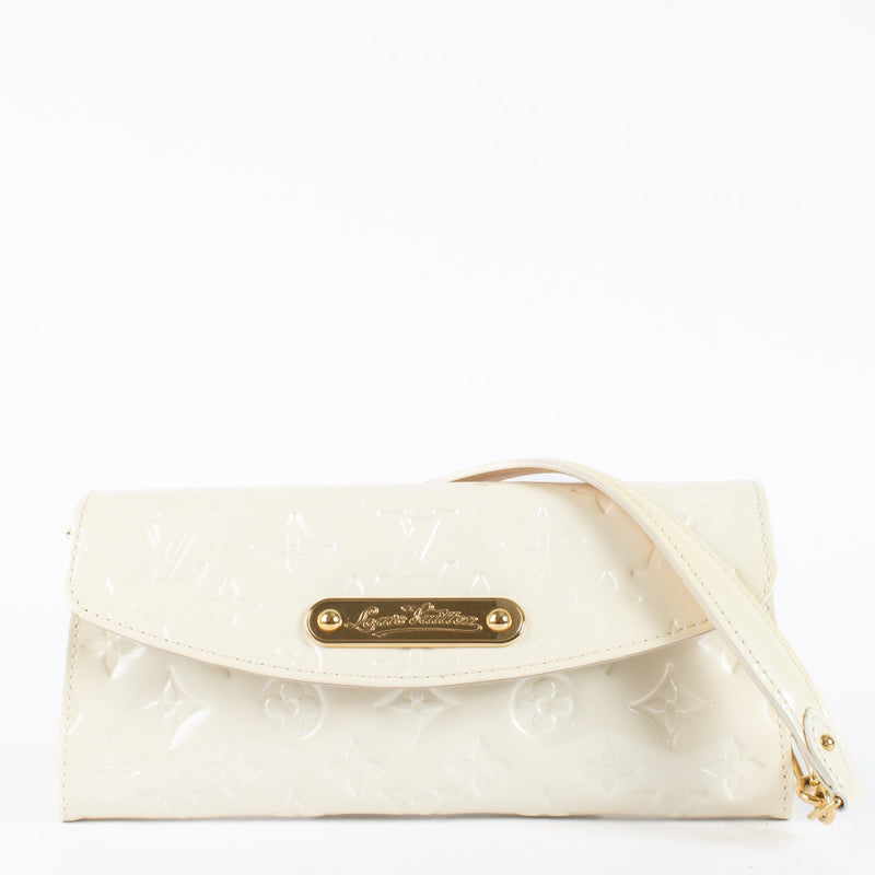 shop 100% authentic second hand Louis Vuitton Perle Monogram Vernis Sunset Boulevard on Labellov.com