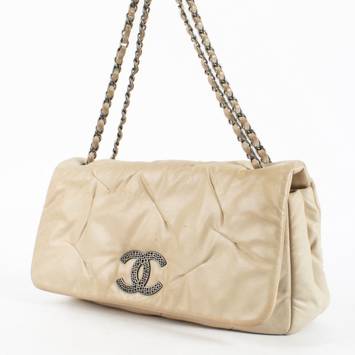 shop 100% authentic second hand Chanel Beige Lambskin XL CC Shoulder Bag on Labellov.com