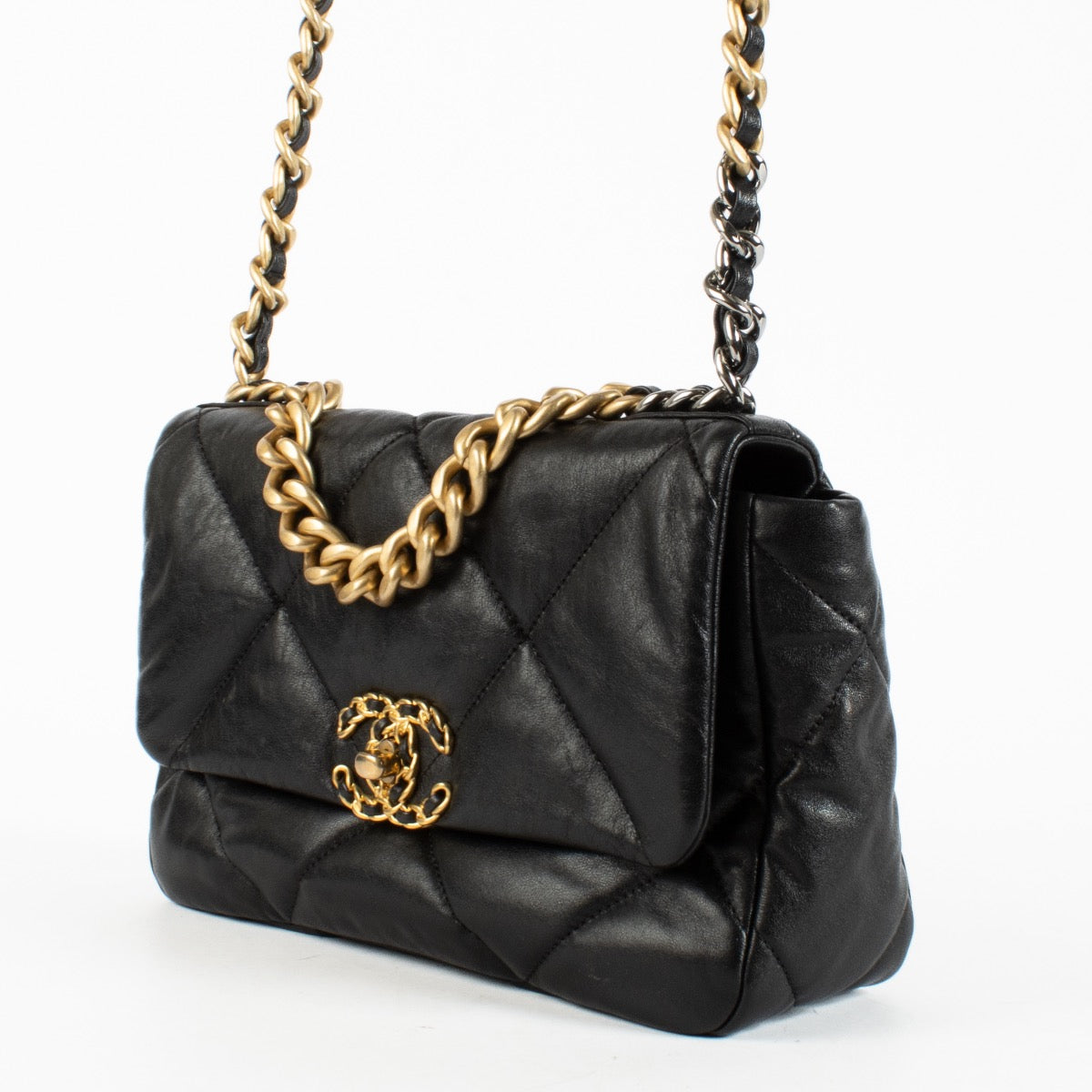 shop 100% authentic second hand Chanel 19 Small Black Bag on Labellov.com