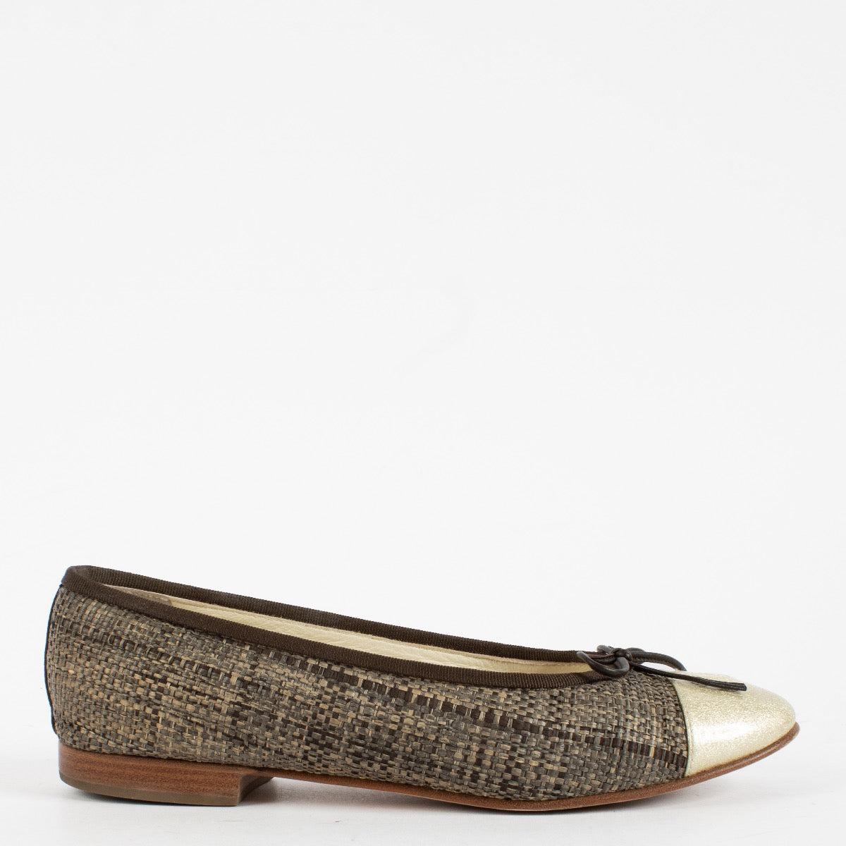 Chanel Gold Ballerina Flats - size 38