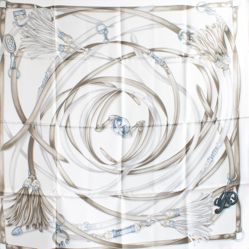 Authentic Preloved Gucci Multicolor Silk Scarf on Labellov.com