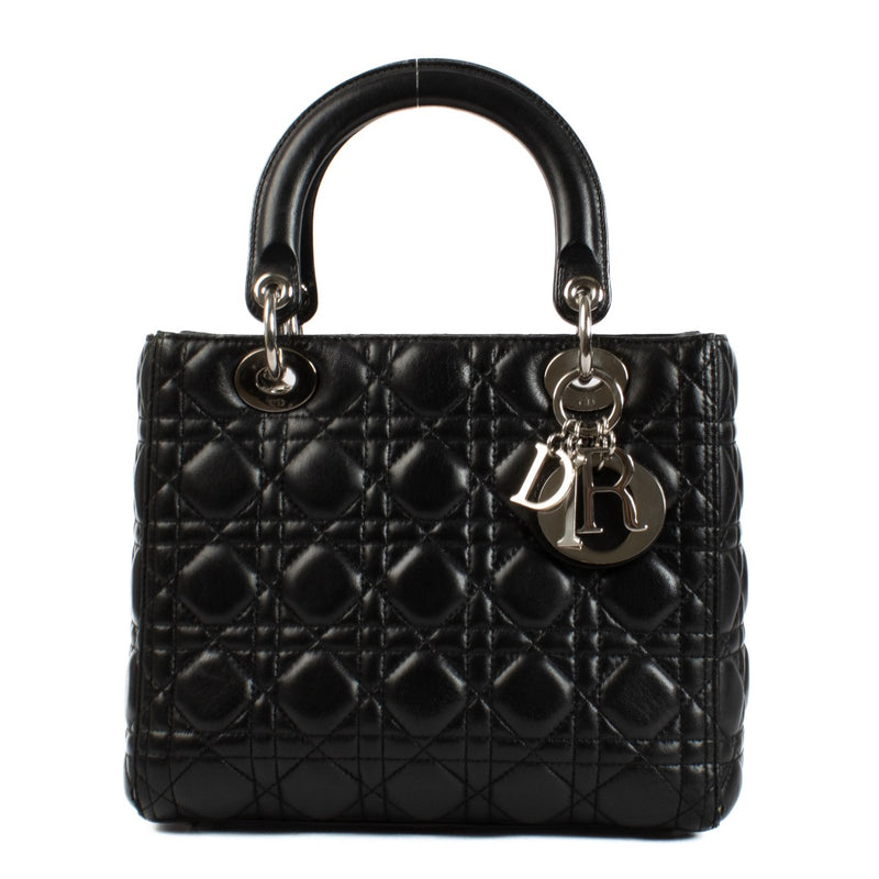 Shop safe online at Labellov in Antwerp Brussels and Knokke this 100% authentic second hand Christian Dior Black Medium Lady Dior