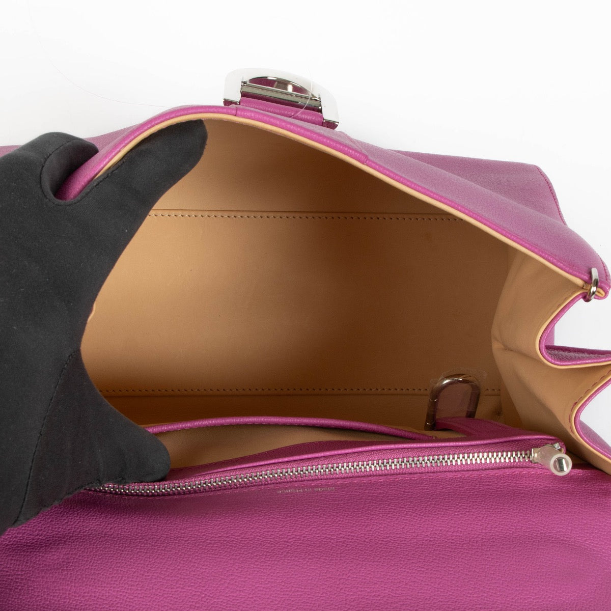 Authentic pre-loved Delvaux Heliotrope Rodeo Calf Brillant MM Bag on Labellov.com