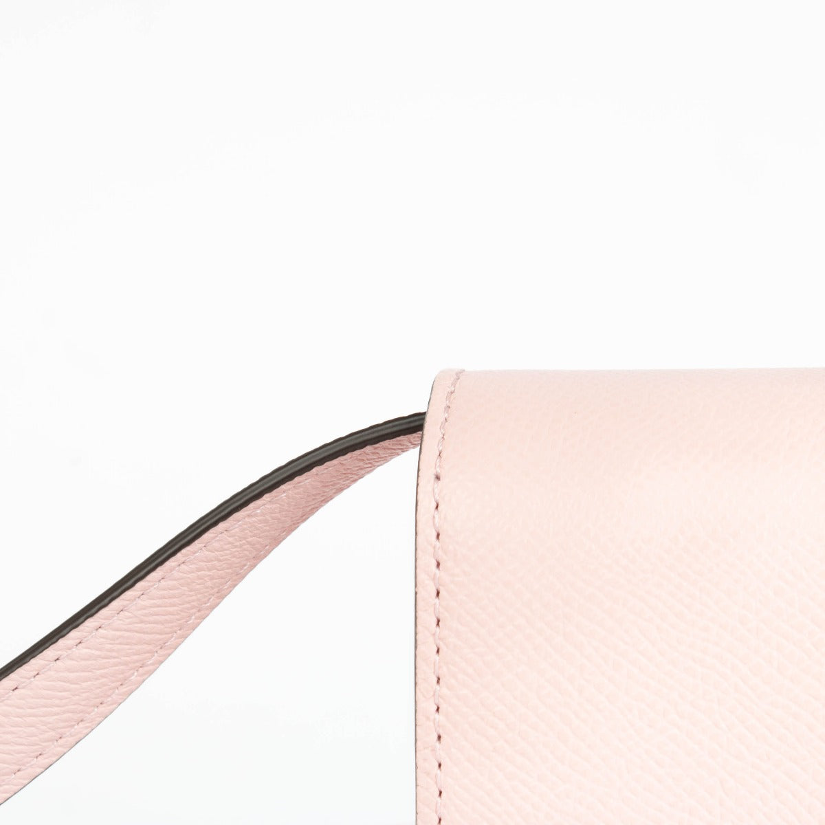 Authentic pre-loved Delvaux Bloom Alpina Calf Lingot Small Bag on Labellov.com