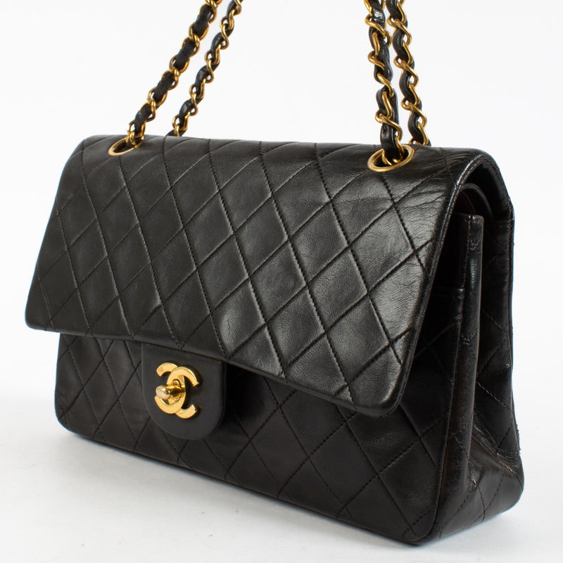 Authentic Preloved Chanel Vintage Black Lambskin Medium Classic Handbag on Labellov.com