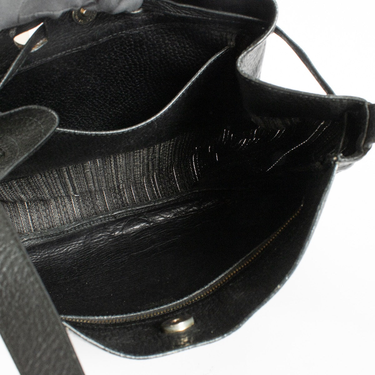 Authentic Preloved Delvaux Black Desert Crossbody Bag on Labellov.com