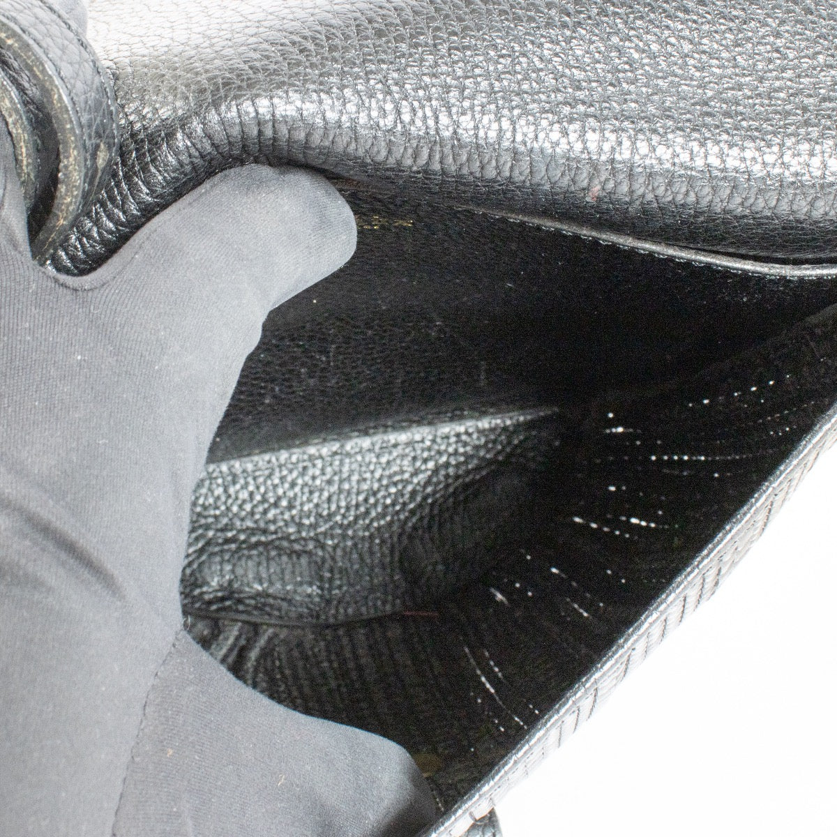 shop 100% authentic second hand Delvaux Black Listrac Toile De Cuir PM Bag on Labellov.com
