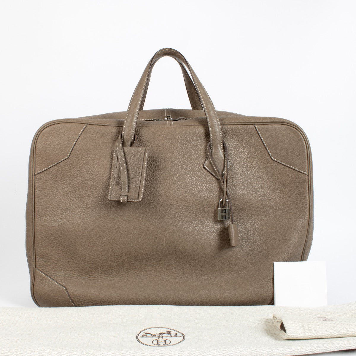 HERMES ビクトリア　50 Hermès Victoria 50 Travel Etoupe Clemence PHW – Labellov