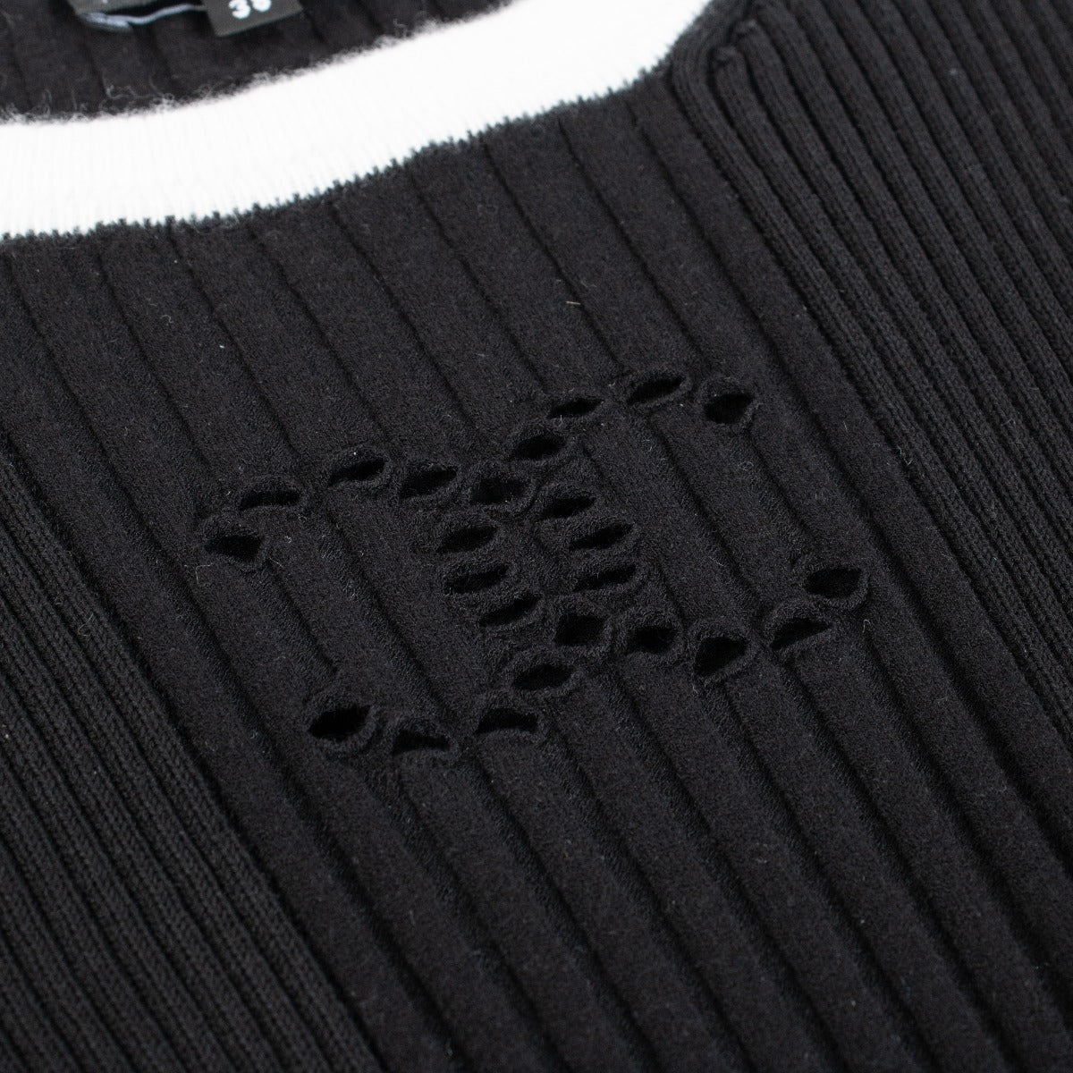 Chanel 25C Zwarte Gebreide CC Top - Maat FR38