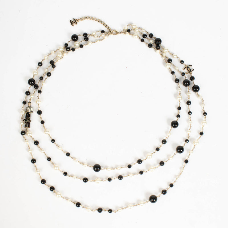 Authentic pre-loved Chanel 10C Fantasy Pearl Coco Chanel Long Necklace on Labellov.com