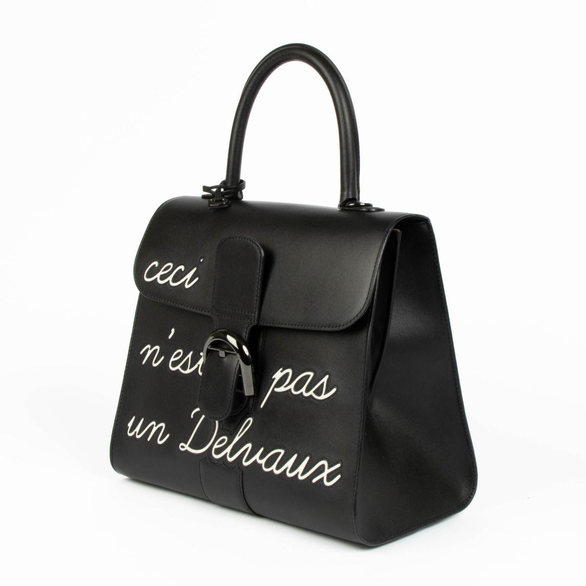 Shop this 100% authentic Delvaux Black Brillant L’Humour MM Bag at Labellov.com