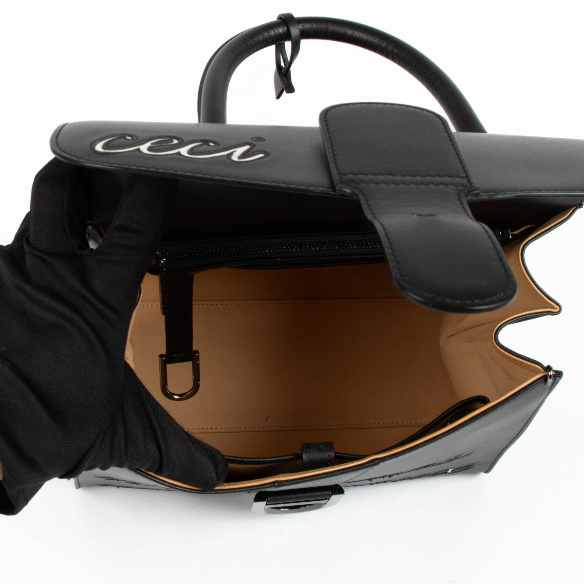 Shop this 100% authentic Delvaux Black Brillant L’Humour MM Bag at Labellov.com
