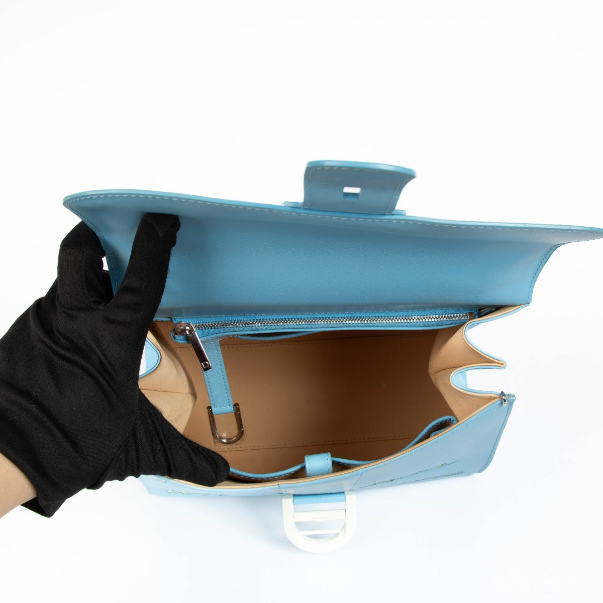 Shop this 100% authentic Delvaux Ciel Box Calf Brillant L’Humour MM Bag at Labellov.com