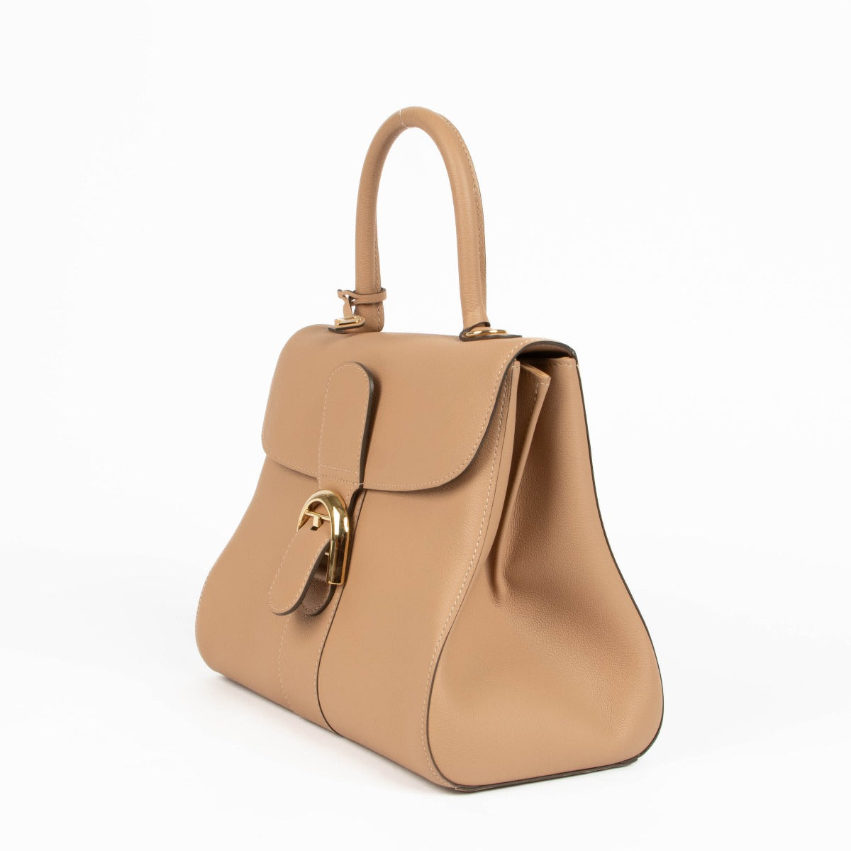 Shop this 100% authentic Delvaux Vison Rodeo Calf Brillant MM Bag at Labellov.com