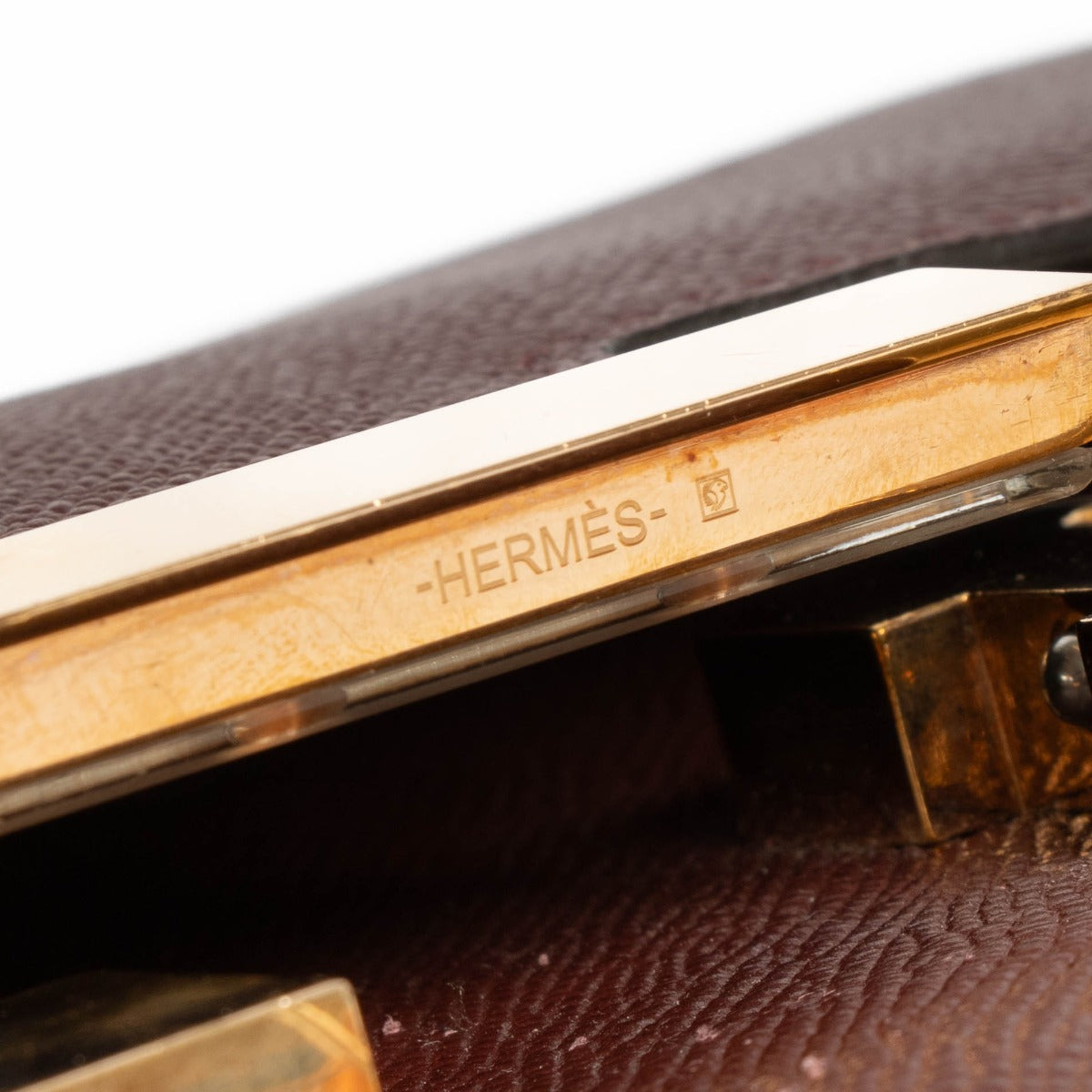 Hermès Constance 24 Bordeaux Epsom GHW